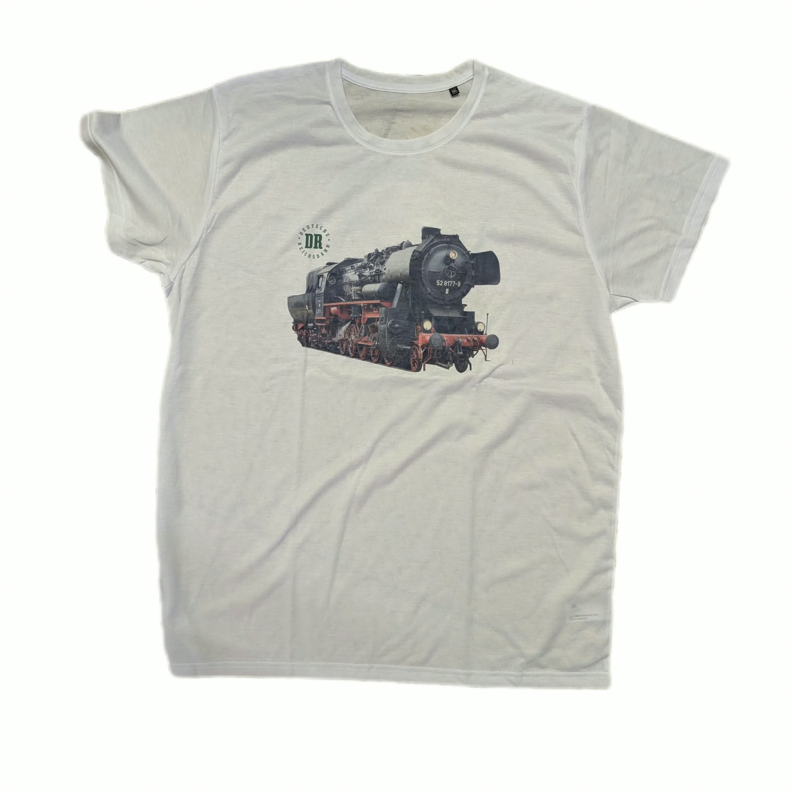 Weißes T-Shirt mit Dampflokomotive 52 8177-9 und DR-Logo der Deutschen Reichsbahn