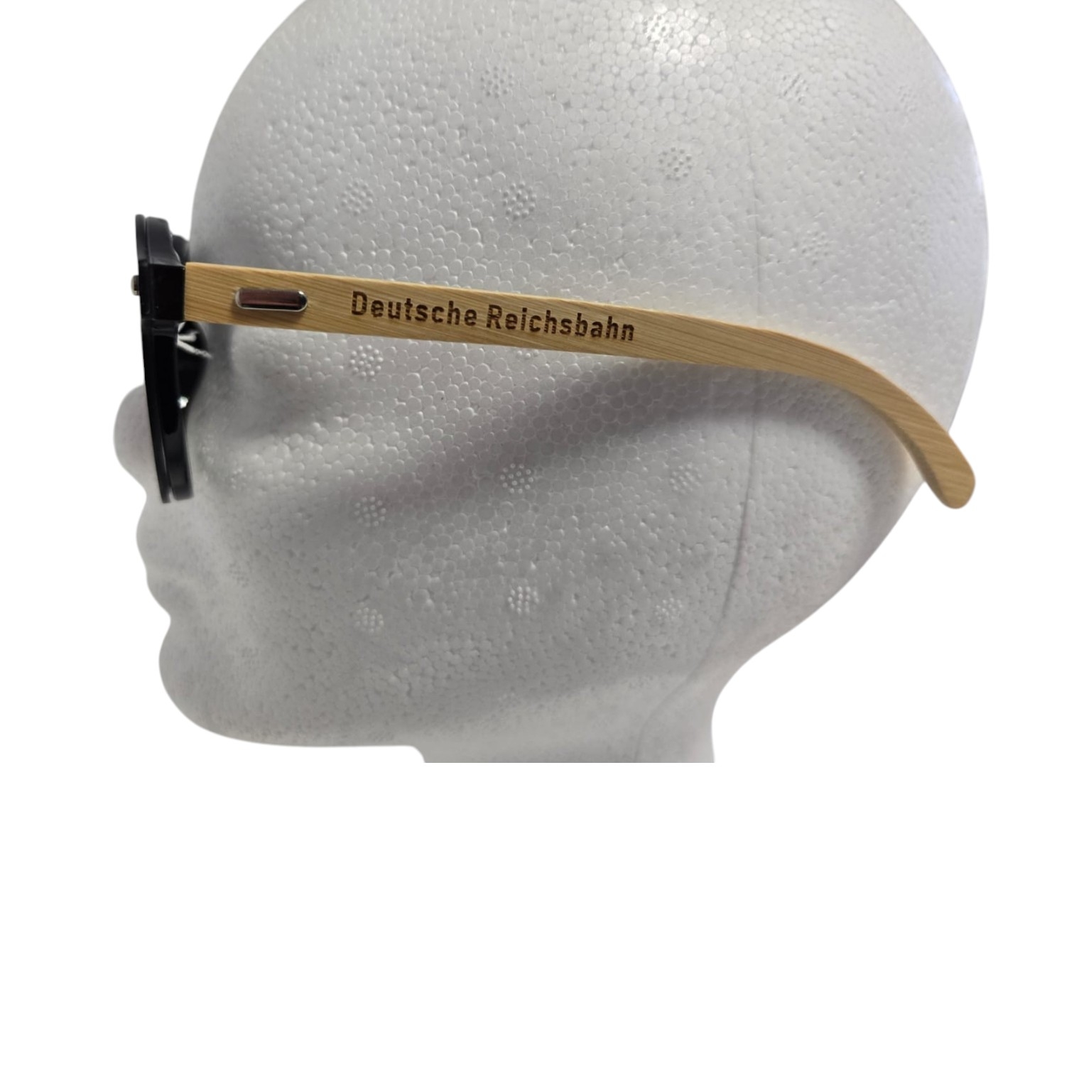 Sonnenbrille mit Bambusbügeln und Schriftzug Deutsche Reichsbahn