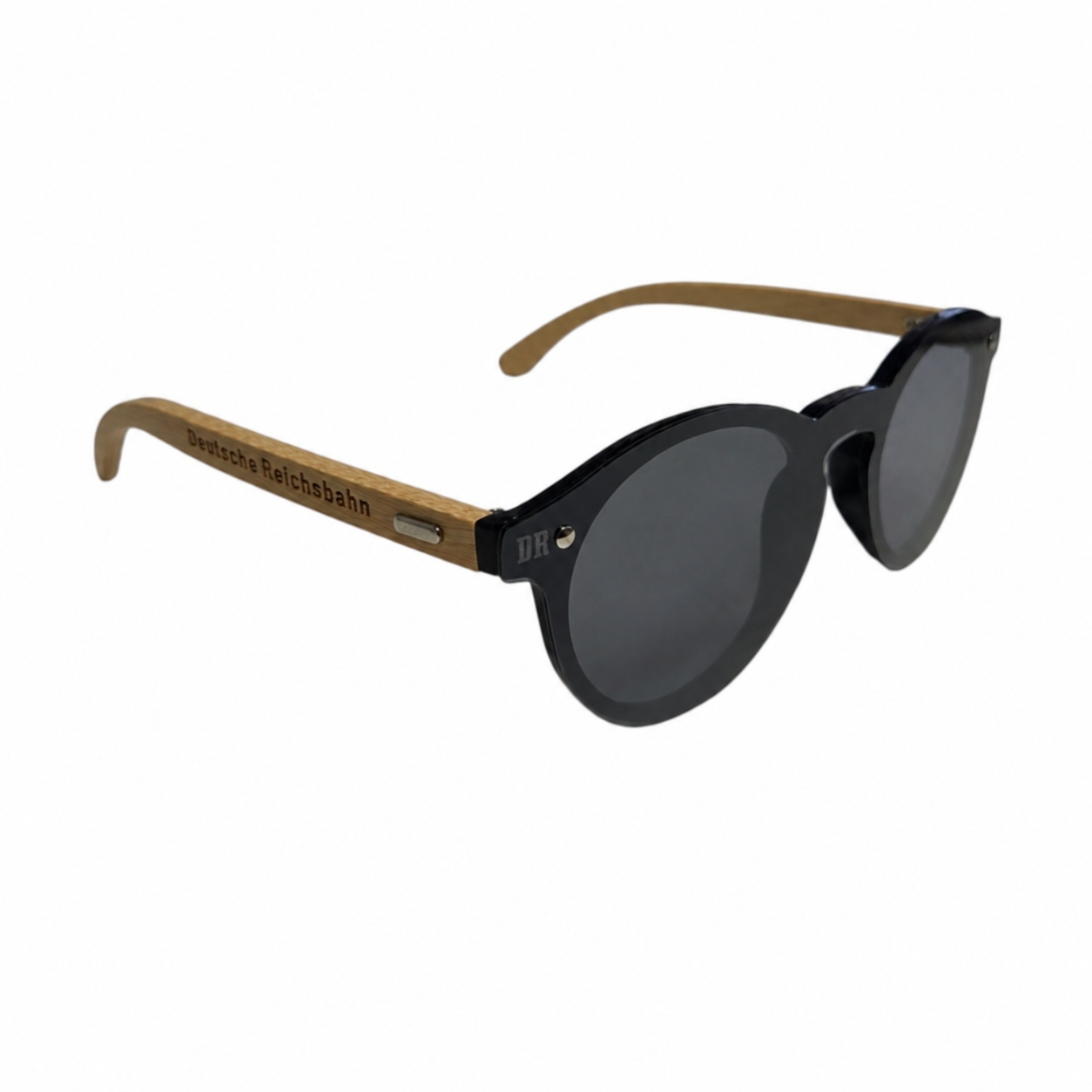 Sonnenbrille mit Bambusbügeln und DR-Logo